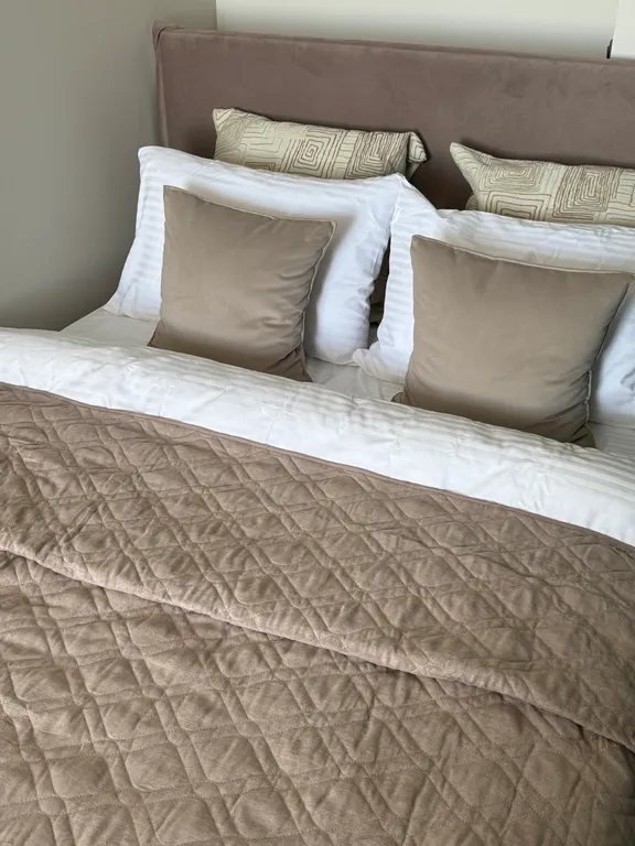 Квартира Апартаменты в центре города с шикарной ванной — Екатеринбург