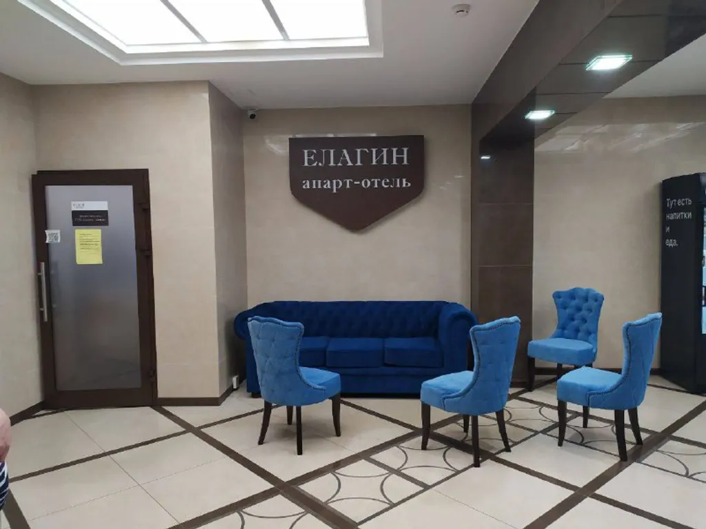 Квартира с террасой MyHomeYourHome в ЖК Елагин Апарт