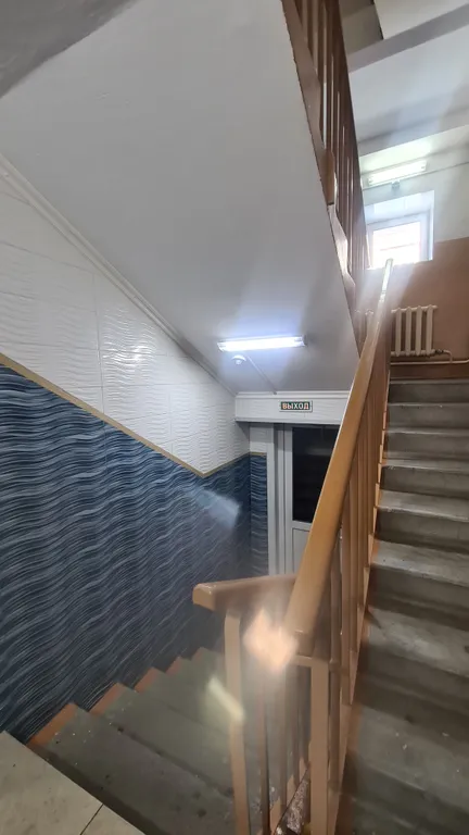 Рядом с авто и жд вокзалом