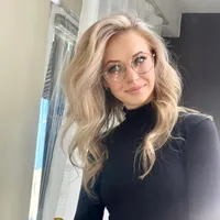 Яна
