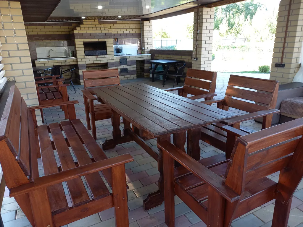 Домик у озера