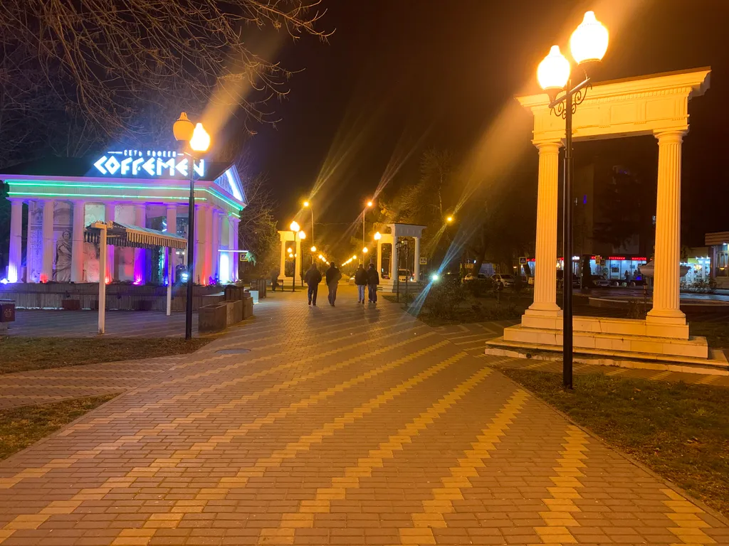 Трёхкомнатная квартира в центре Минеральных Вод