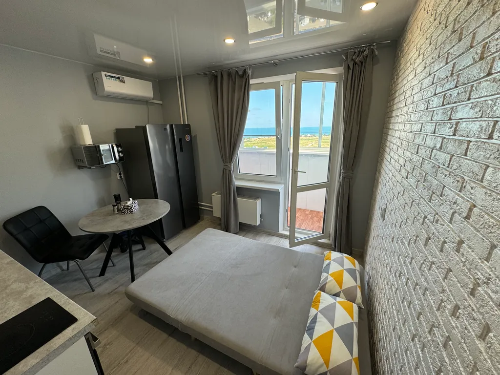 Квартира возле пляжа с видом на море