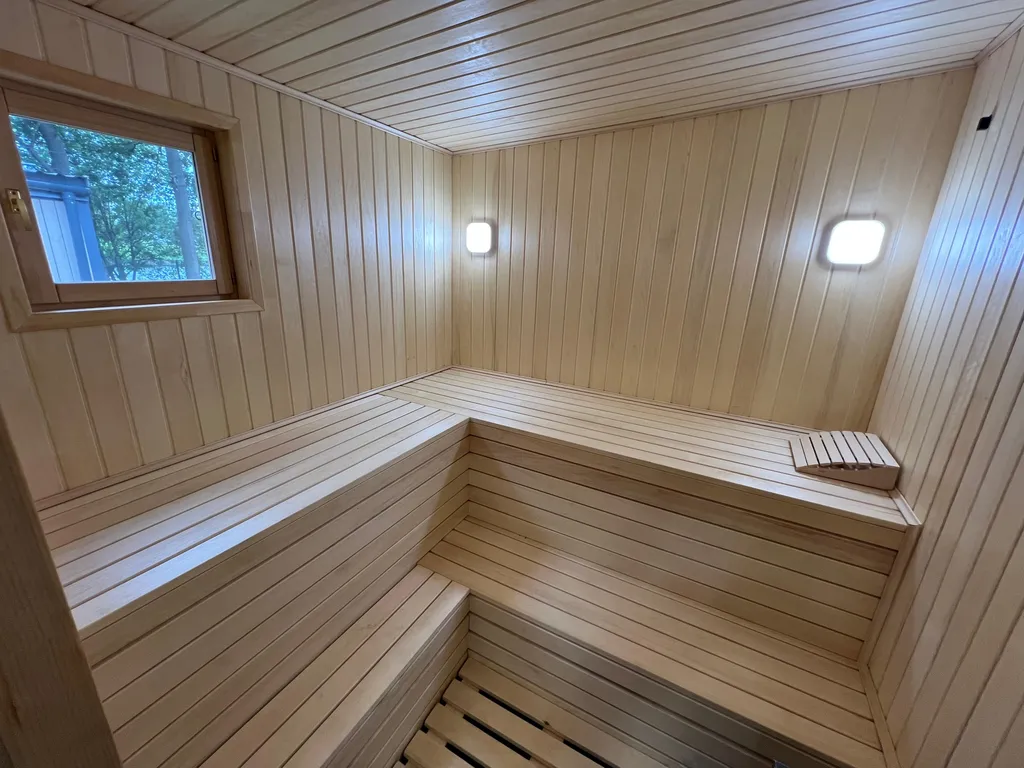 Гостевой дом в глэмпинге у реки