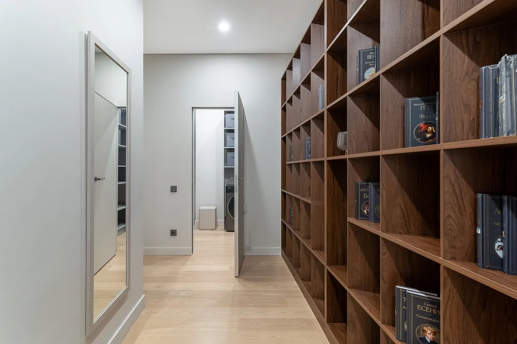 Квартира Квартира ЖК Море Две спальни, вид на город, пляж под домом — Владивосток
