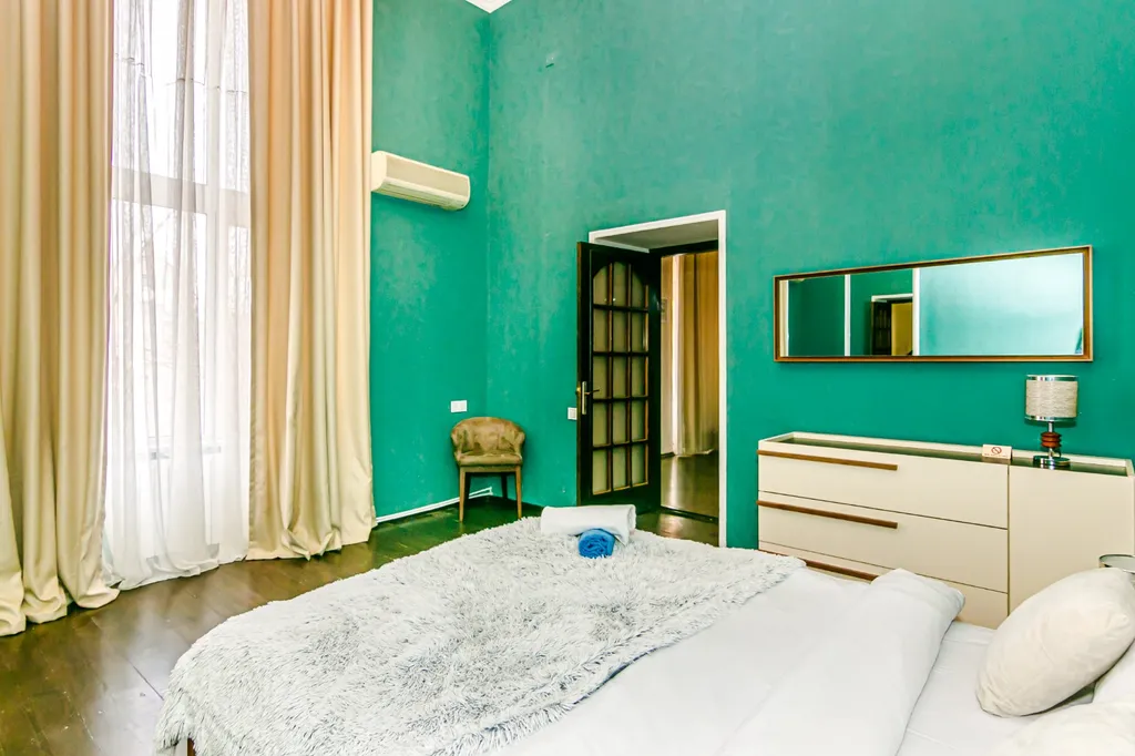 Mojo home i̇n the fountain