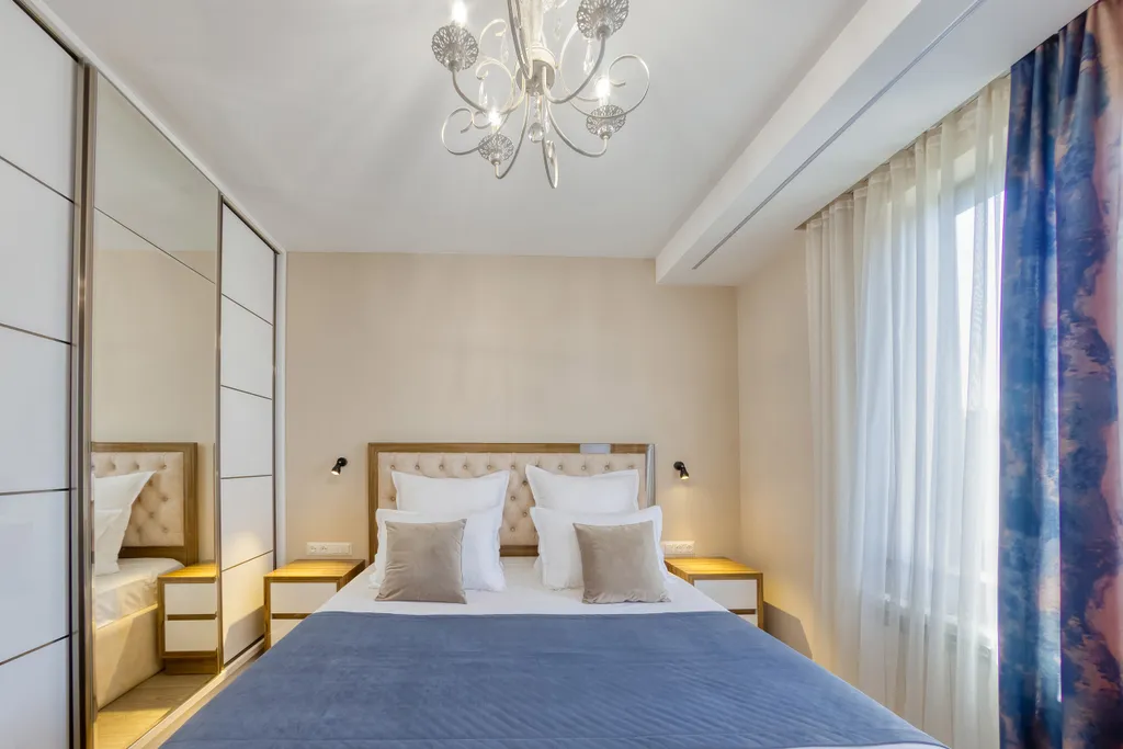 Sayat Nova 4 -Northern Avenue- -Opera House-