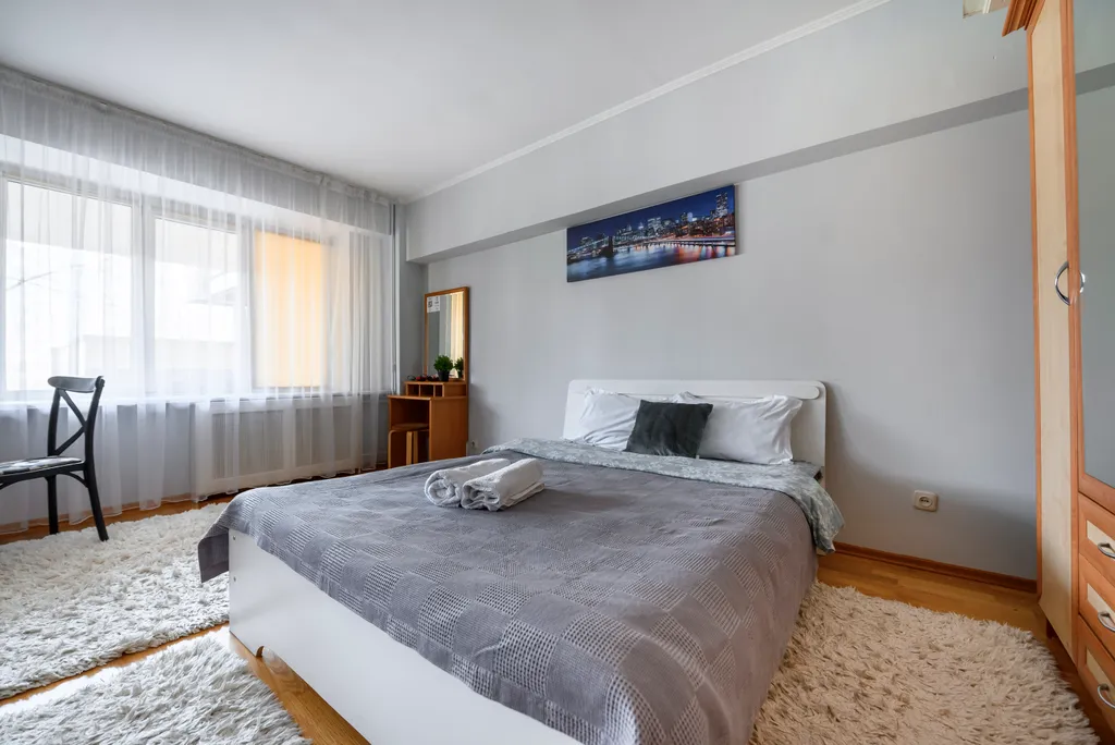 Квартира на проспекте Достык — аренда посуточно в Алматы