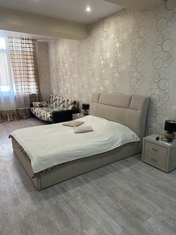 Квартира Апартаменты в центре на набережной — Севастополь