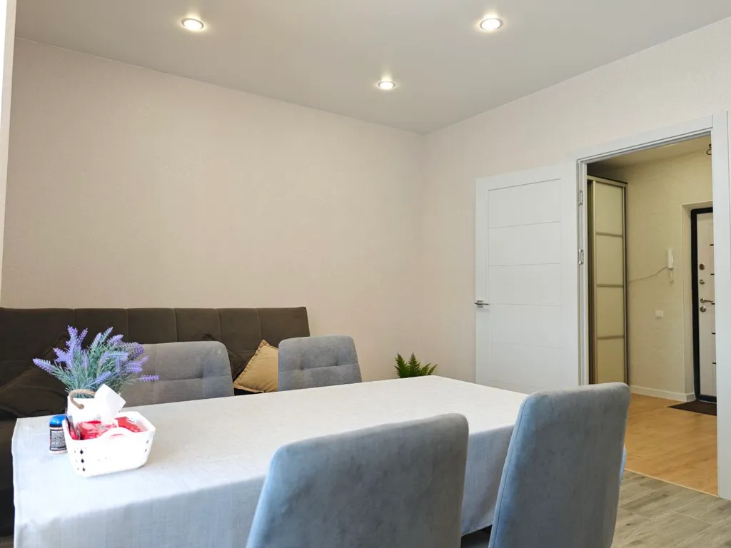 Квартира Квартира Стильная евродвушка рядом с кардиоцентром — Хабаровск