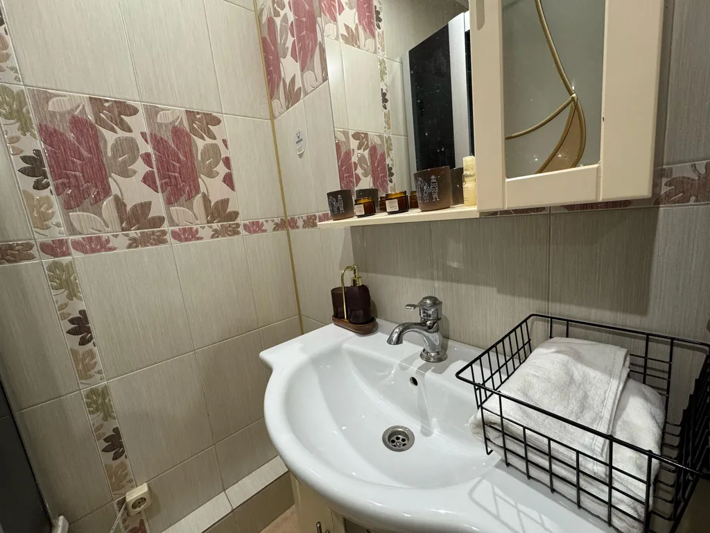 Рядом с аквапарк ривьера