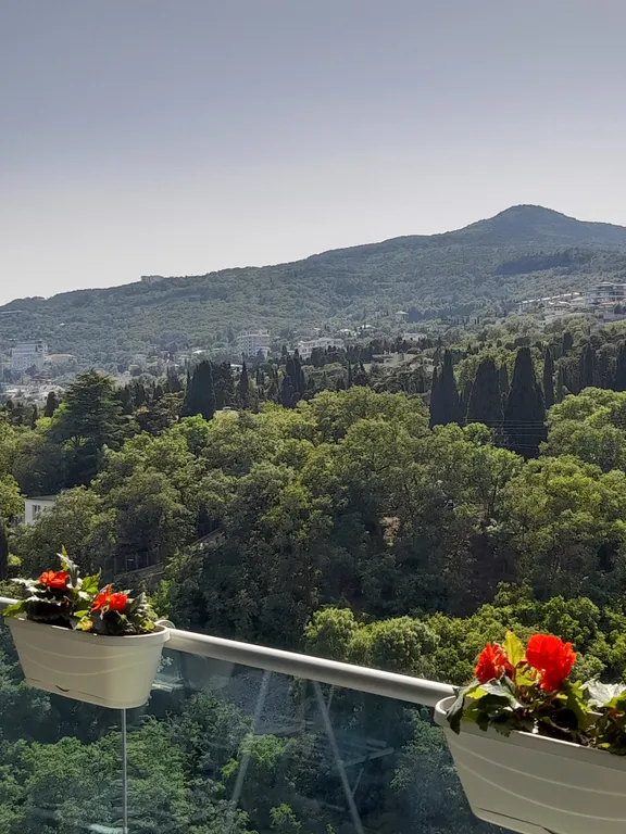 Уютный апартамент в ЖК Зазеркалье Ялта Приморский парк