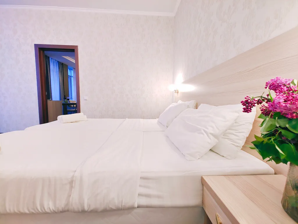 Квартира 4х комнатные 8ми местные с видом на территорию — Витязево