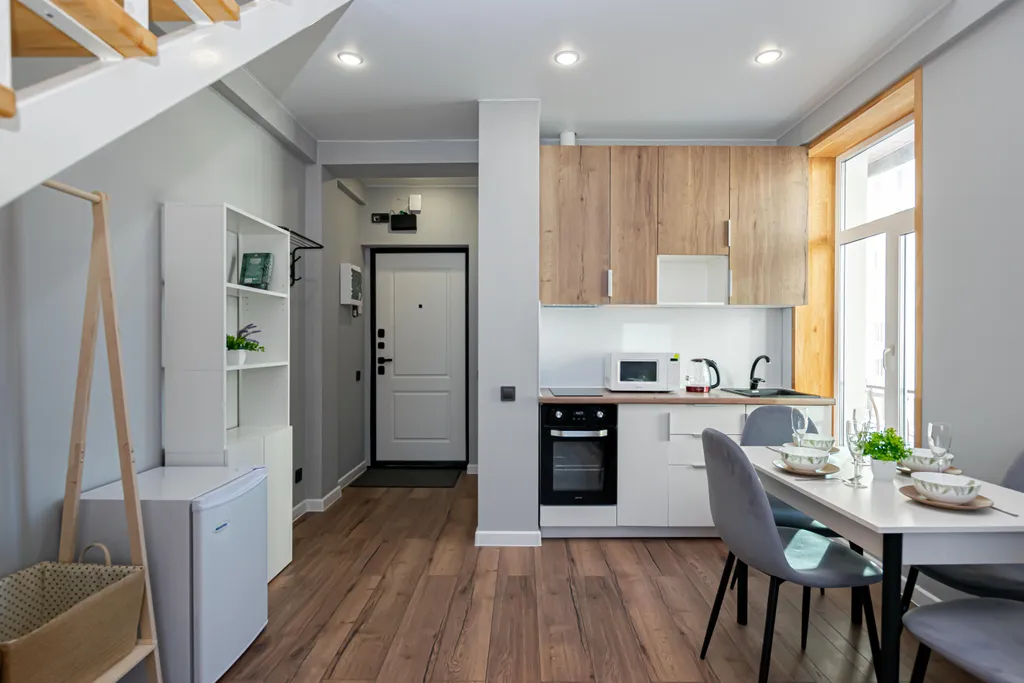 Уютная двухуровневая студия у цирка