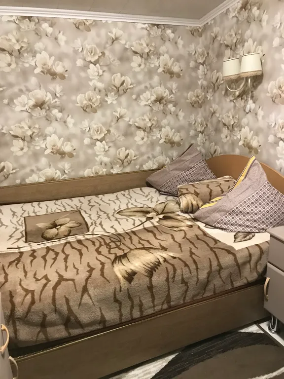 Эконом для двоих в минуте от моря (общий санузел)
