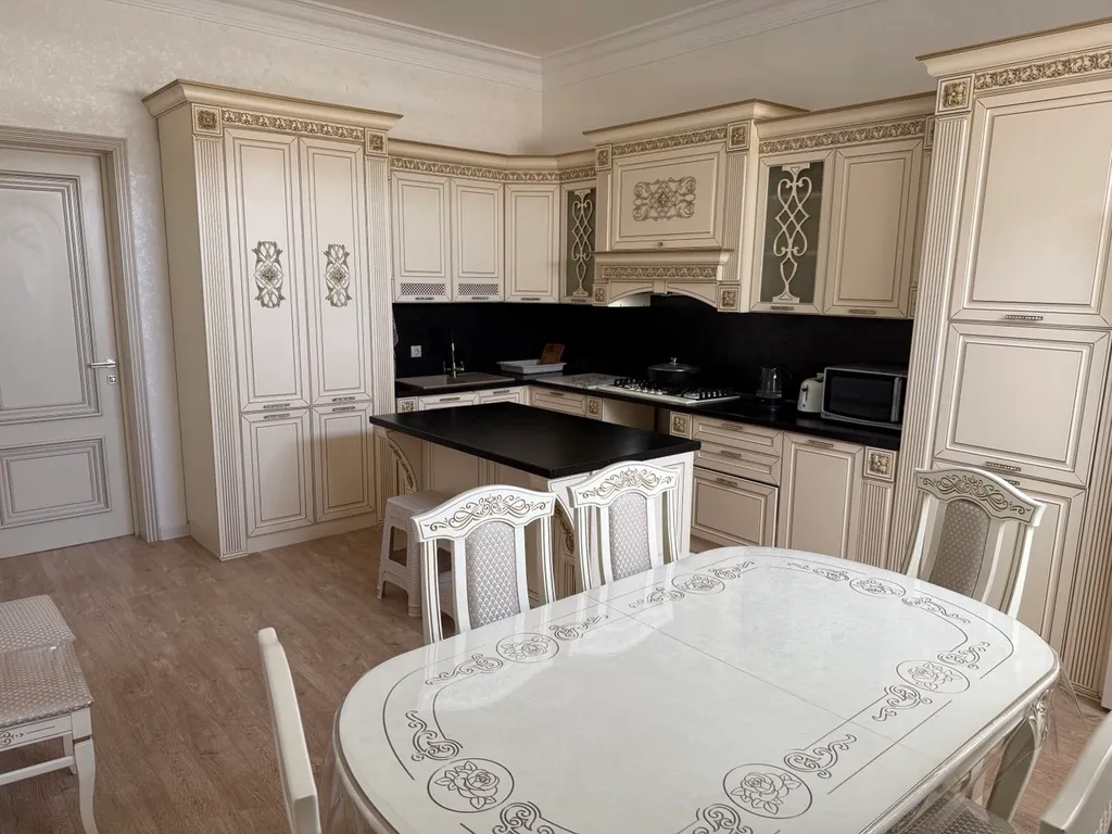 Просторный и стильный дом