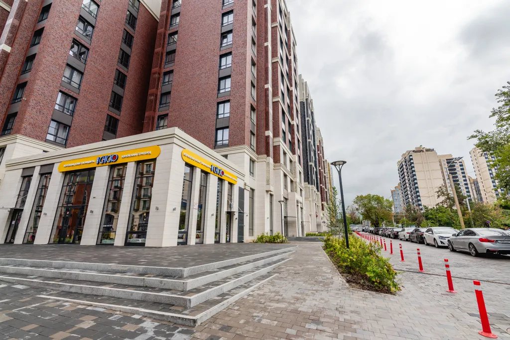 Квартира Open line amir, 2 комнаты с видом на сад — Алматы