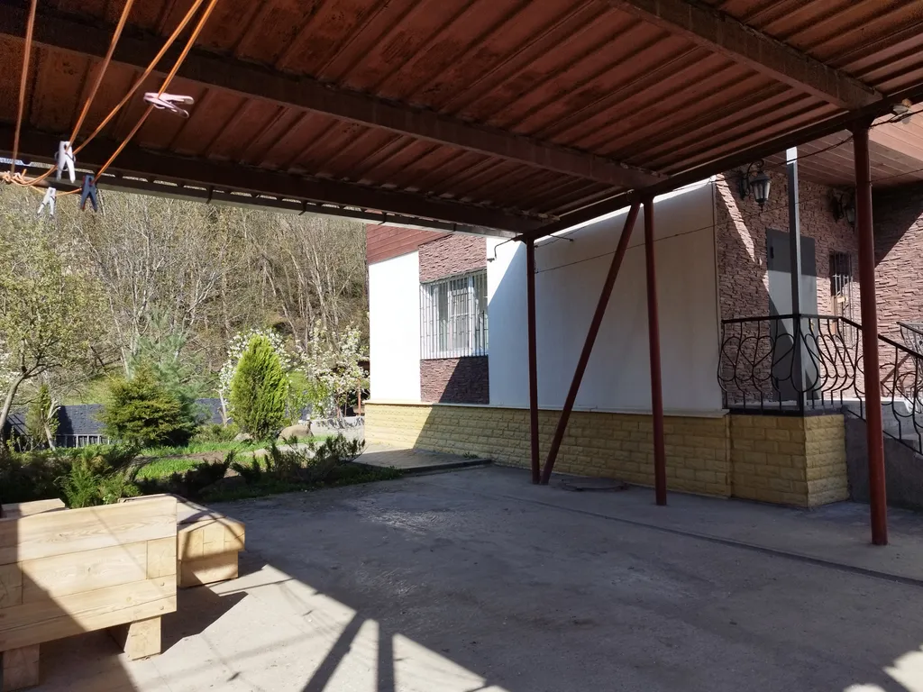 Уютный дом для большой компании