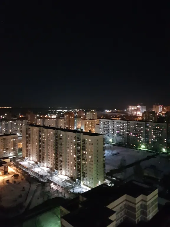 Видовая на Неву рядом с метро