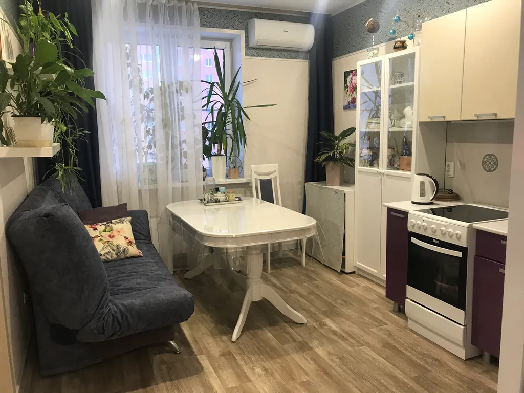 Уютная квартира с красивым видом на город — аренда посуточно в Афонино