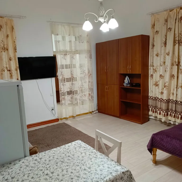 2-комнатная квартира в центре на 1 линии набережной