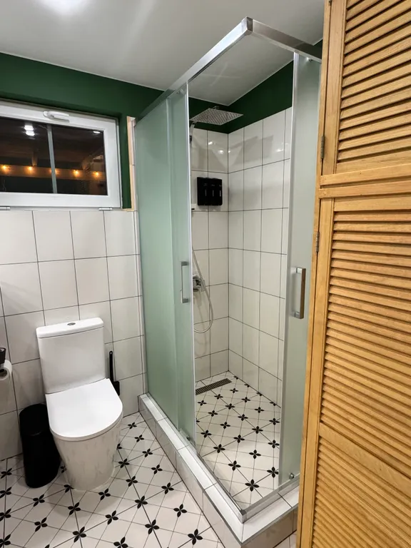 Коттедж Коттедж Дача с баней на дровах и беседкой на 12 человек в Елизаветинской — Елизаветинская