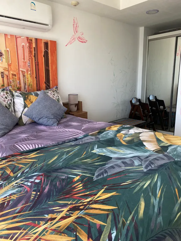 Светлая и комфортная квартира рядом с пляжем