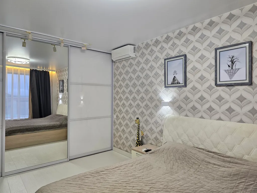 3х ком.кв 100 кв.м в центре район Фуникулёра