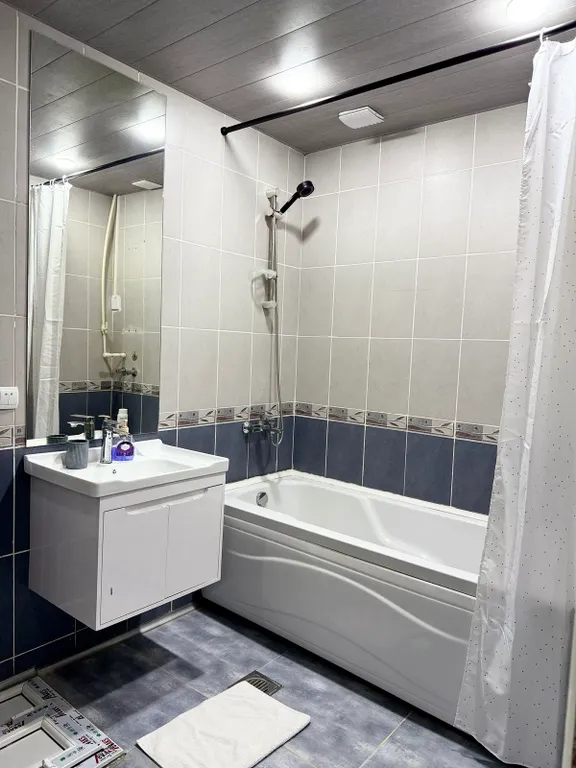 Рядом с бульваром в центре, 2 комнаты