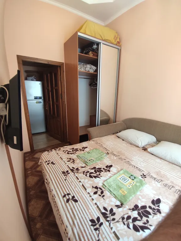 Квартира 2-хкомнатные апартаменты — Евпатория