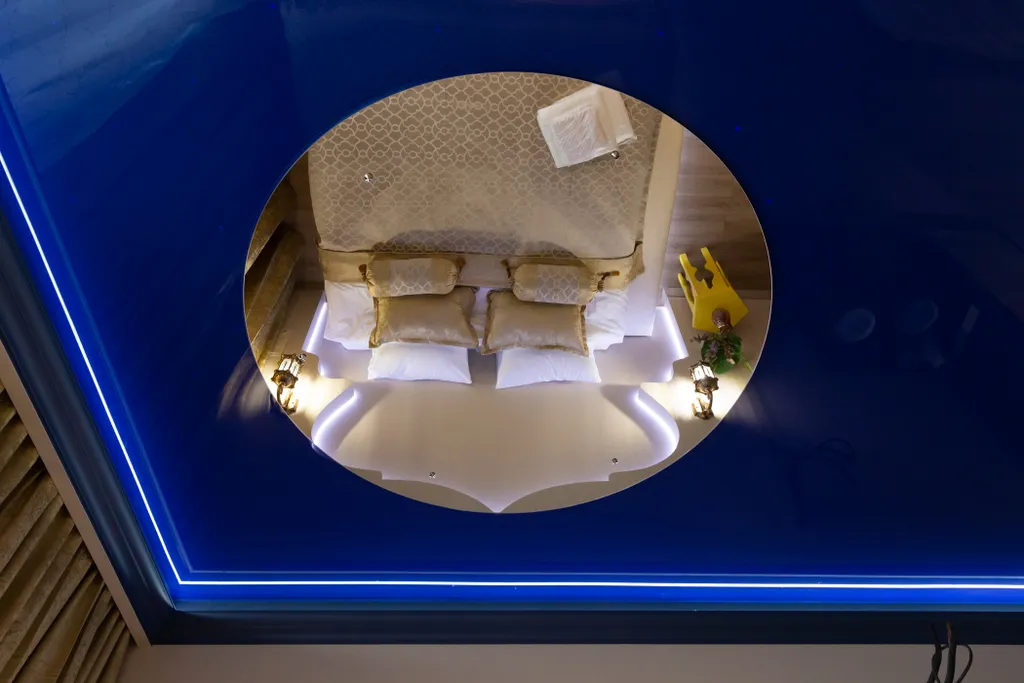 Люкс в восточном стиле со звездным небом