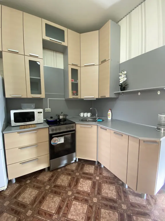 Уютная 1-комнатная чистая светлая квартира в новой части города