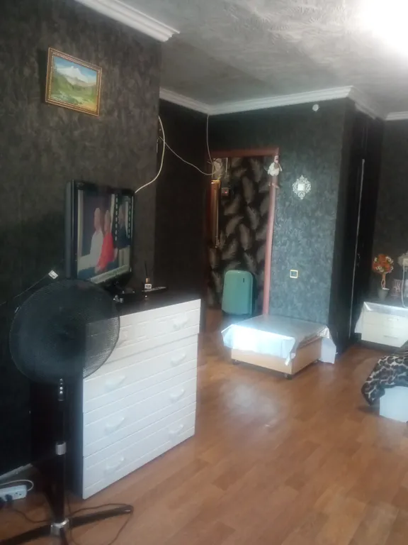 Уютная однокомнатная квартира, с видом на море, без балкона