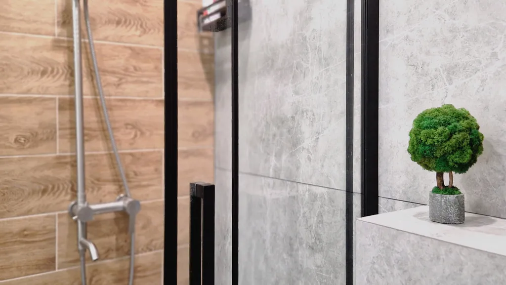 Новая квартира с видом на море и бассейном