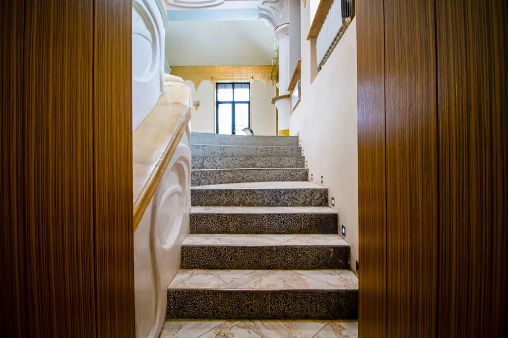 Шикарный дом с сауной, бассейном, караоке