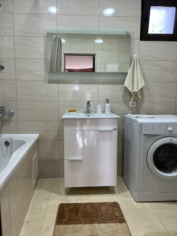 Квартира Двухэтажная квартира в центре Гурзуфа — Гурзуф