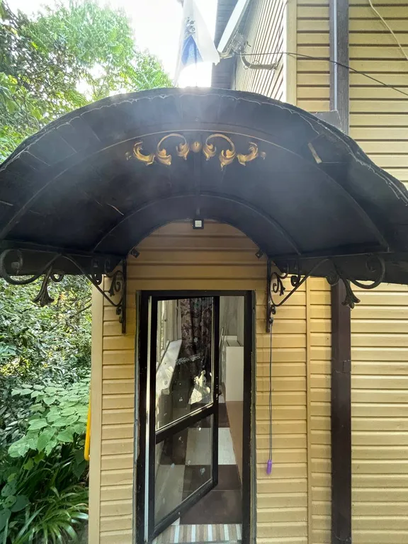 Коттедж Просторный дом в зеленой зоне города — Адлер