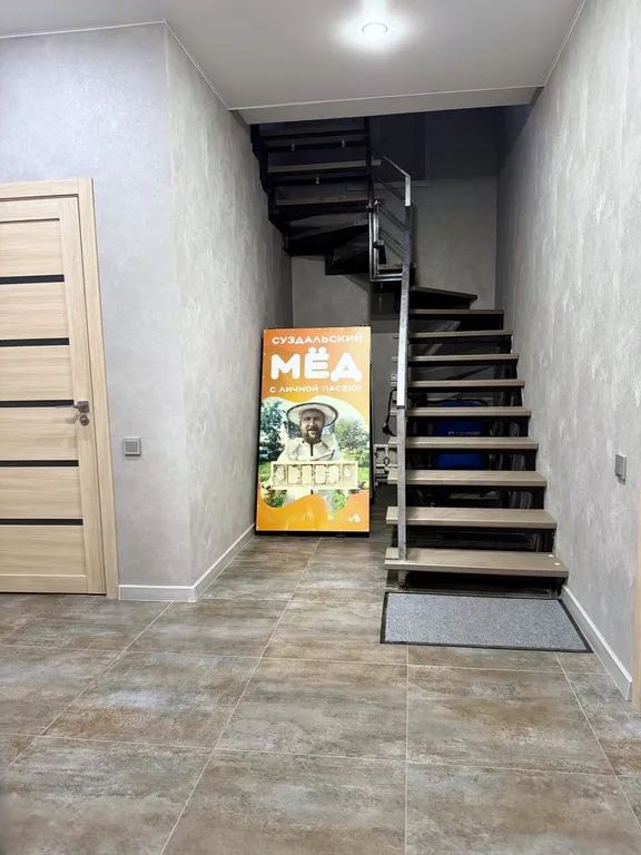 Гостевой дом с конюшней