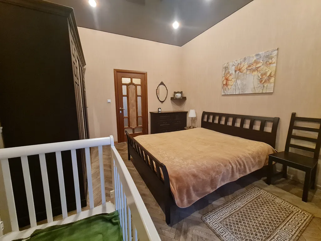 Квартира Квартира Атмосферная трёшка с видом на Екатерининский парк. — Пушкин