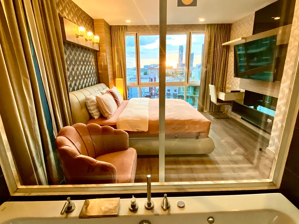 Четырехкомнатный люкс с тремя отдельными спальнями