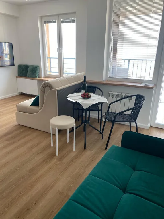 Студия с красивым видом на море