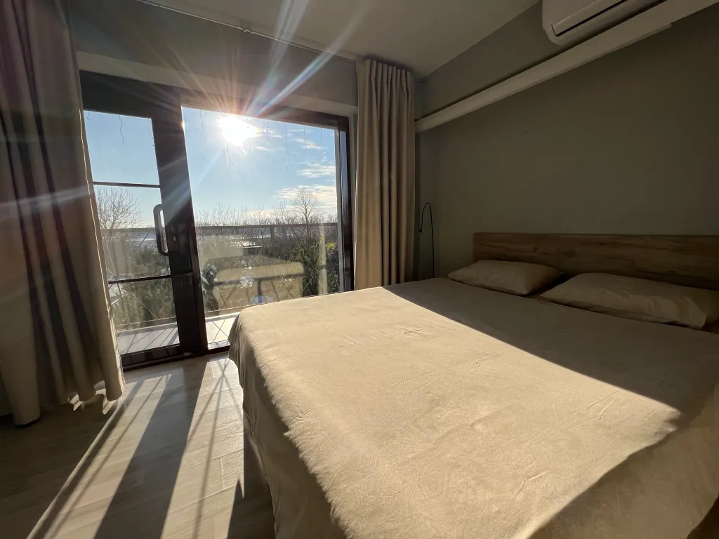 Коттедж Вилла на берегу реки Кубань с бассейном, баней, банным чаном — Елизаветинская