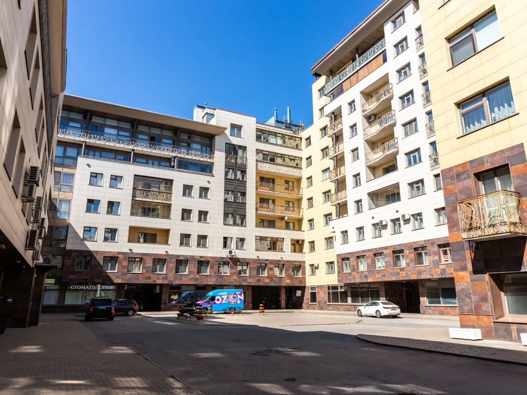 Апартaмeнт c террасой в 5 минутах от Петропавловской крепости