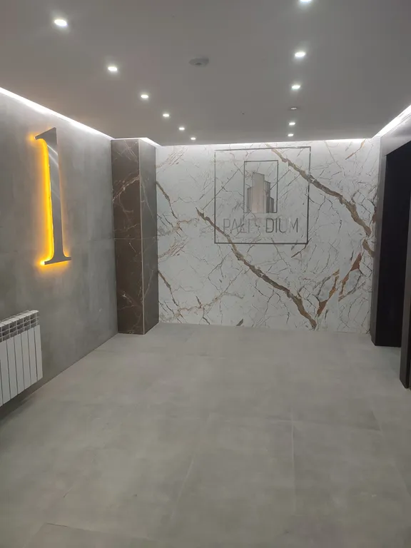 Апартамент с красивым балконом