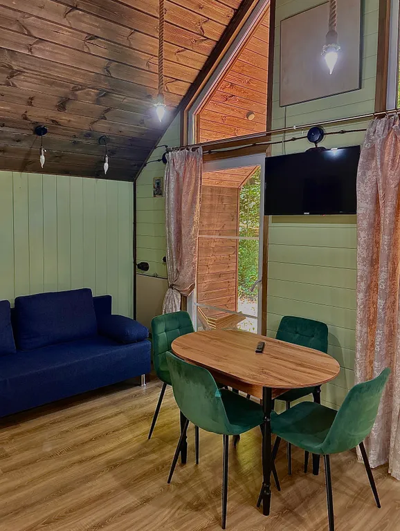 Коттедж на берегу речки