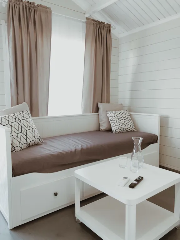 Ваш личный домик у моря с видом на бассейн