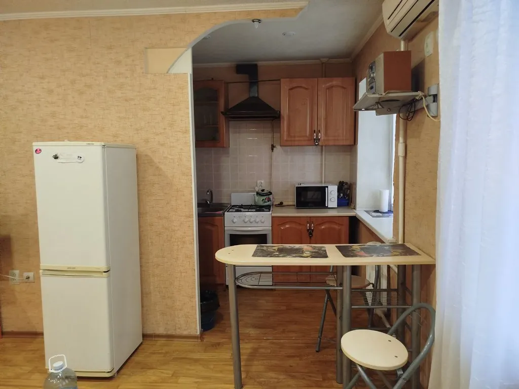 Квартира центр Харцызска