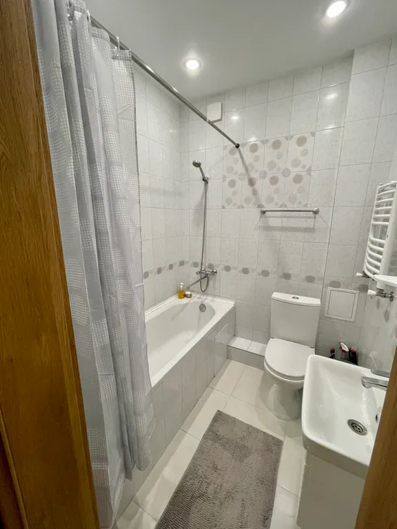 Квартира Большая уютная квартира для вас — Светлогорск