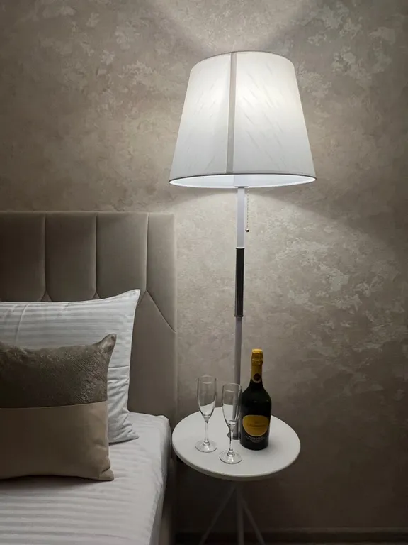 Шикарные апартаменты с белоснежными полотенцами и постельным бельем