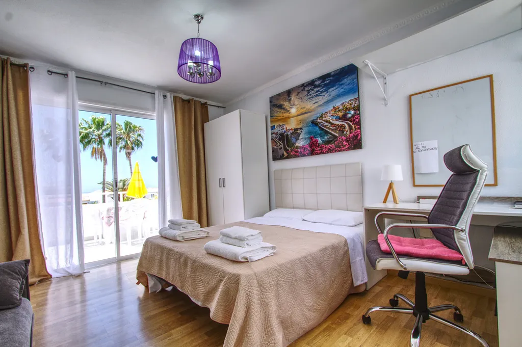 Apartments Island Village Heights